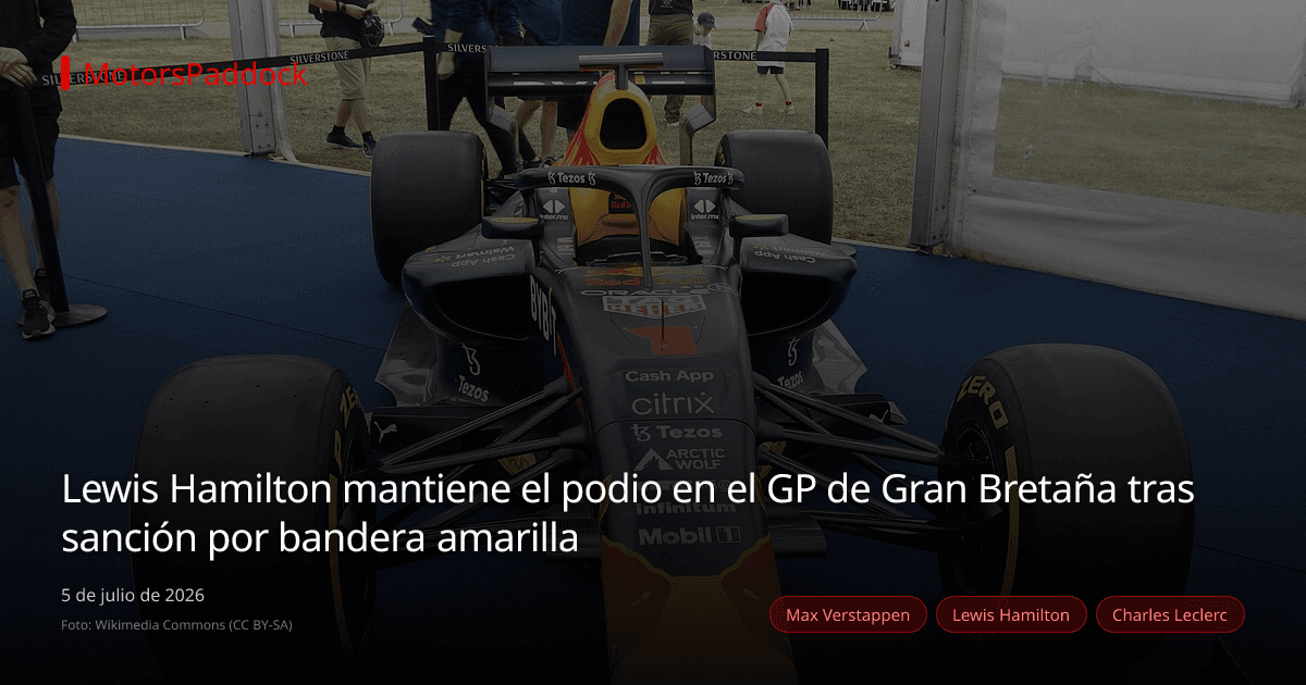 Lewis Hamilton mantiene el podio en el GP de Gran Bretaña tras sanción por bandera amarilla