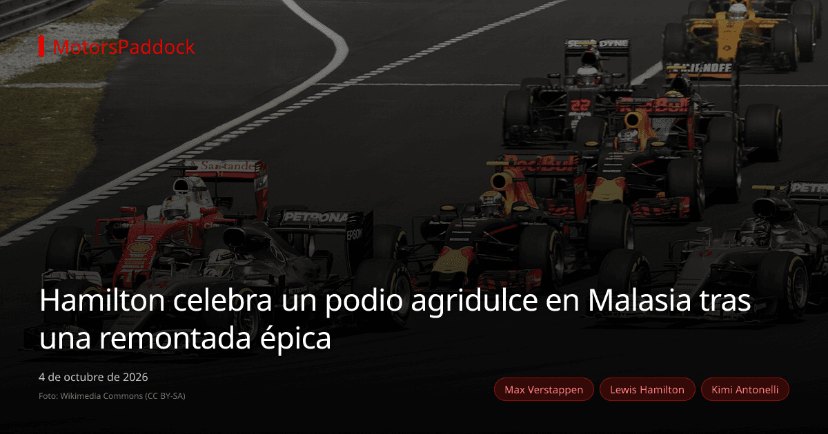Hamilton celebra un podio agridulce en Malasia tras una remontada épica