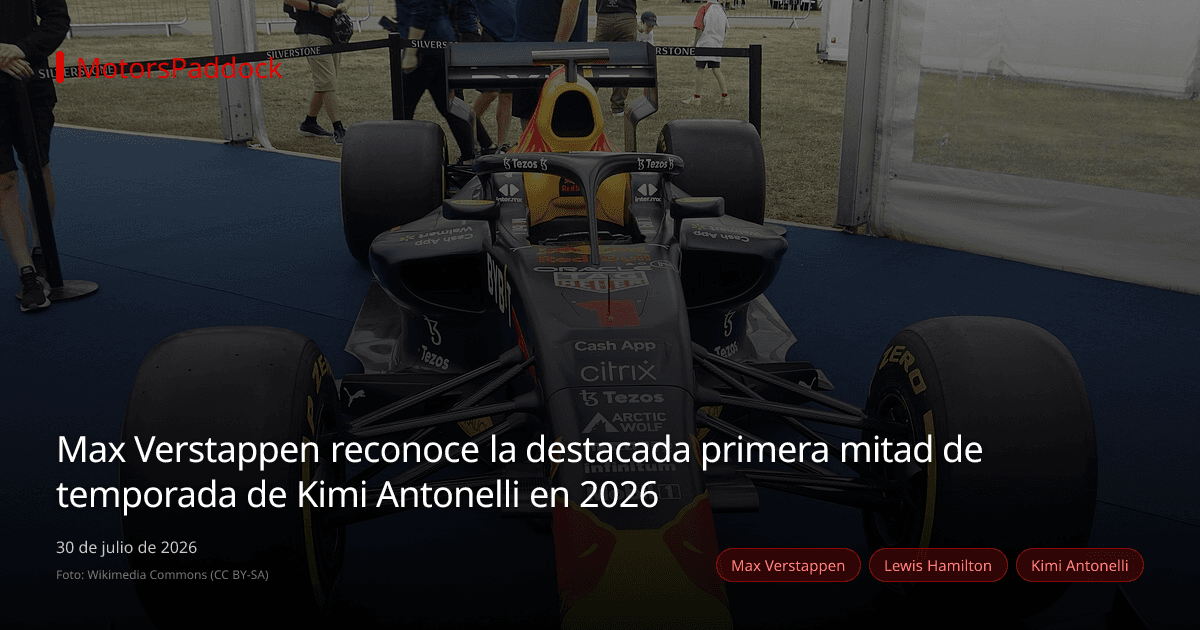Max Verstappen reconoce la destacada primera mitad de temporada de Kimi Antonelli en 2026